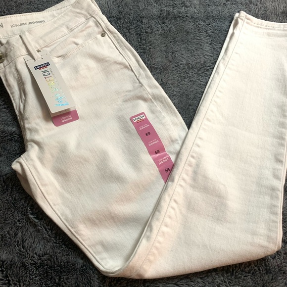 Levi’s Juniors’ Denizen low rise jegging - Picture 1 of 8